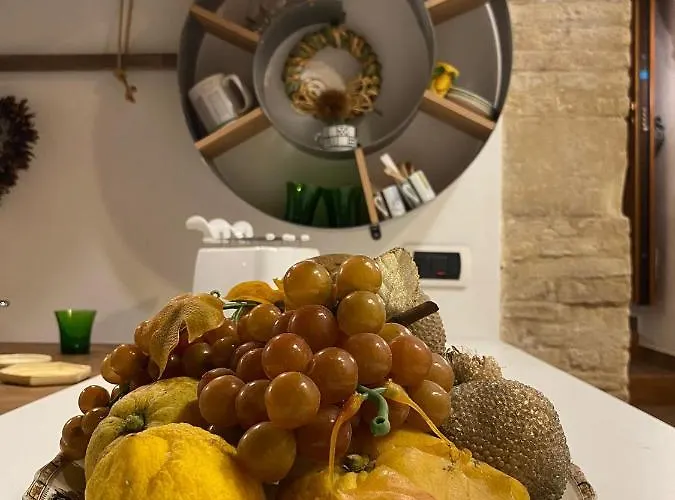 Le Tre Scimmiette Λαντσιάνο