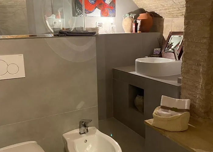 Lägenhet Le Tre Scimmiette